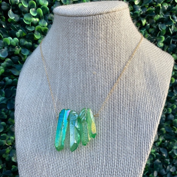 Aurora Quartz Crystal Genuine Gemstone Necklace Gold Multi Color Boho Pendant - Picture 2 of 6